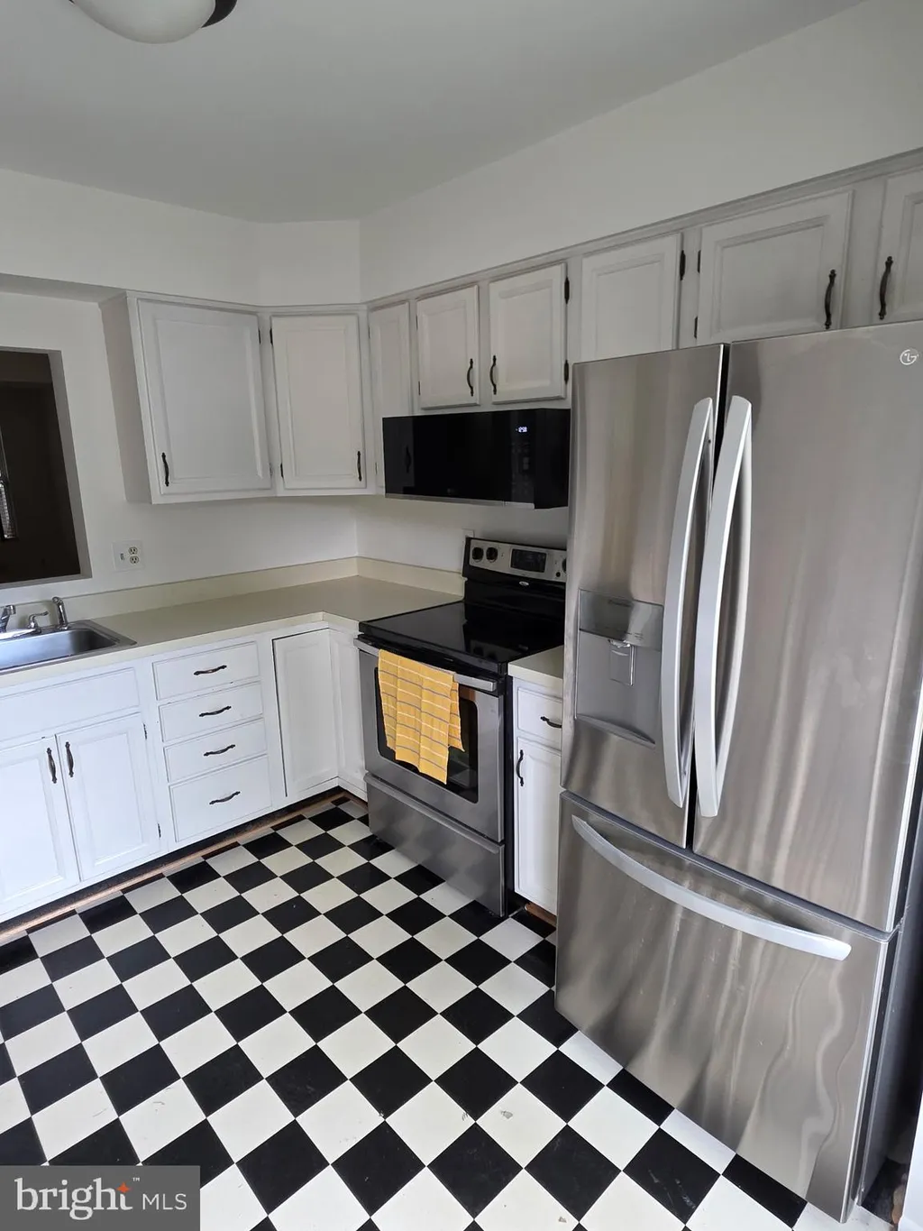 2869 Schoolhouse Circle, Silver Spring, MD 20902 photo 5