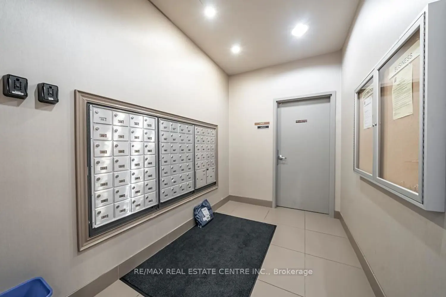 90 Charlton Avenue 502