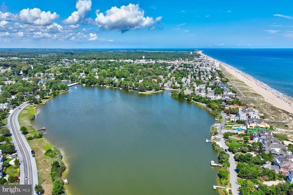 4300 Sand Piper Unit 4324 Drive, Rehoboth Beach, DE 19971
