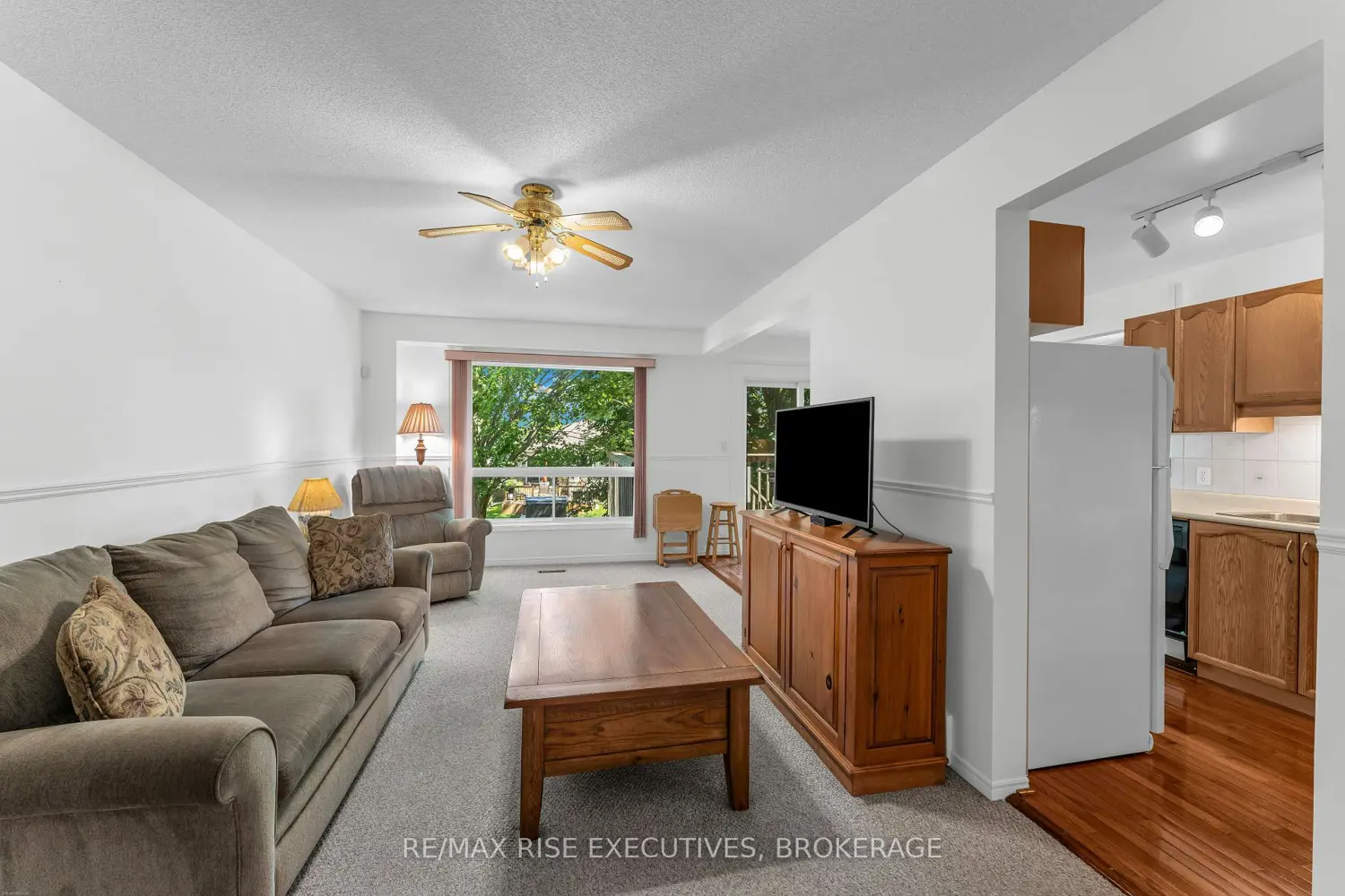 1304 Fisher Crescent