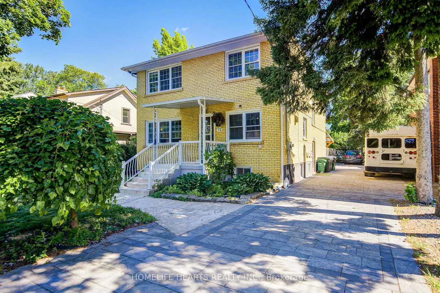 23 Broadview Avenue photo 2