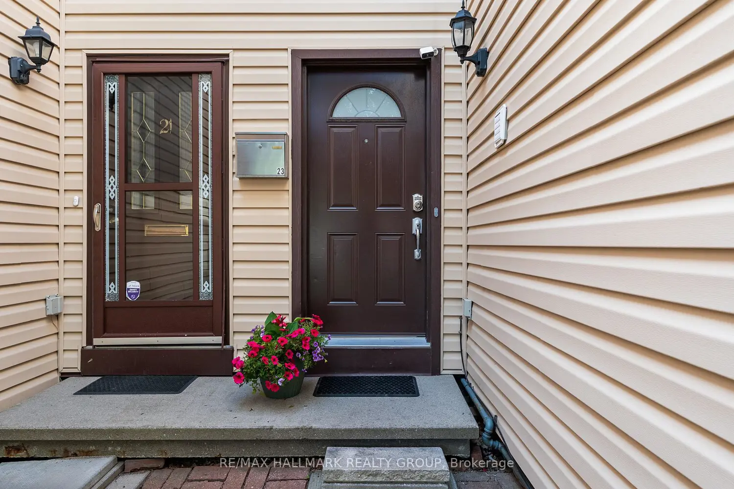 23 Oberon Street photo 3