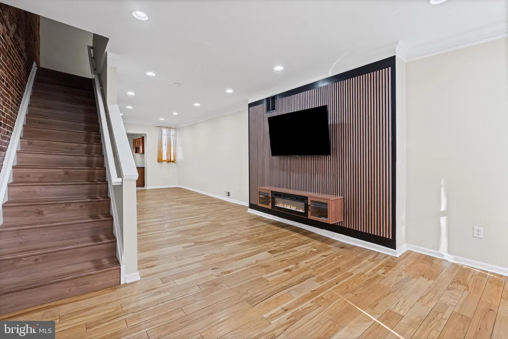 1027 N Broadway, Baltimore, MD 21205 photo 4