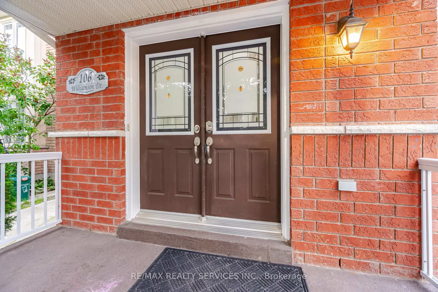 106 Williamson Drive photo 2