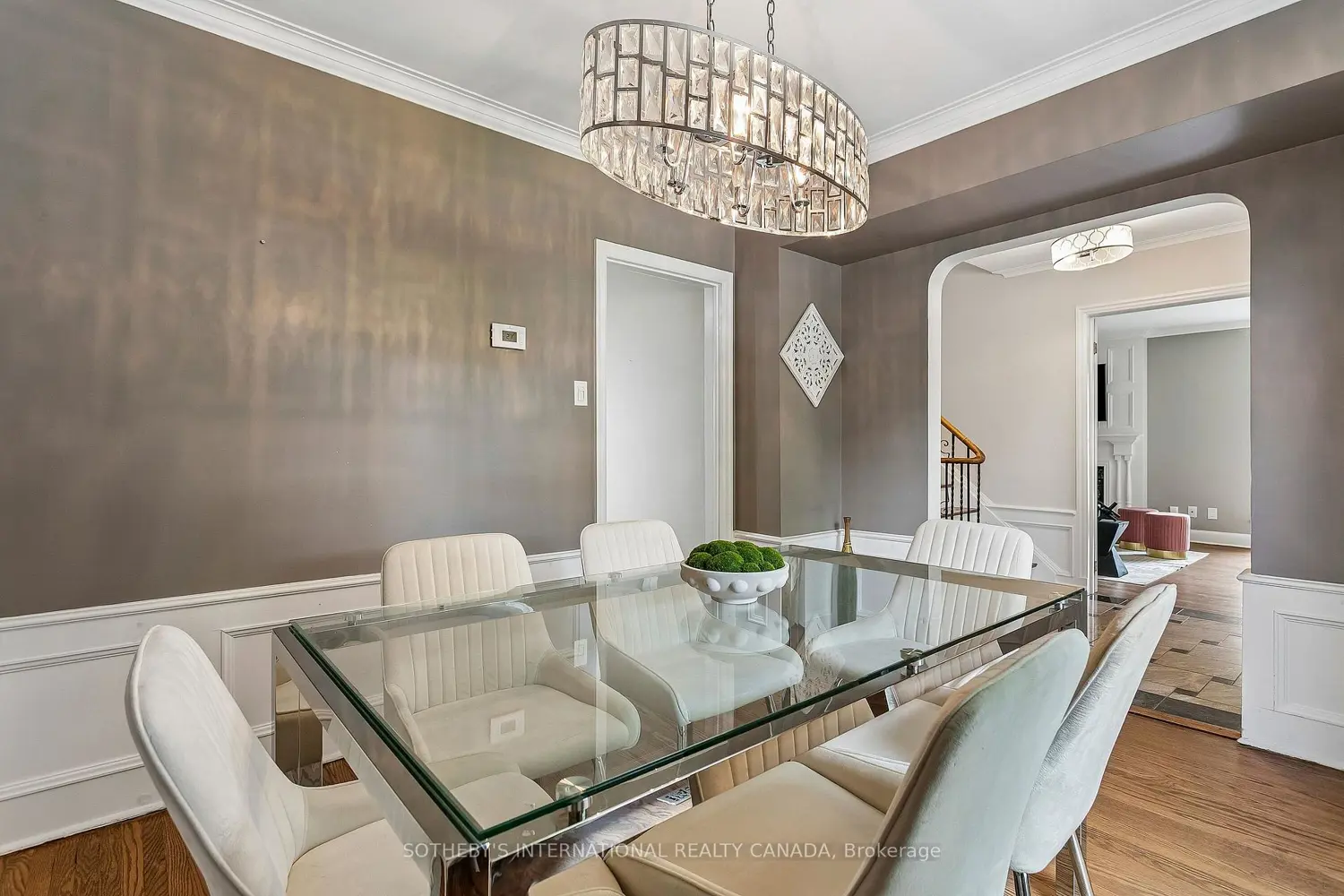 35 Shadwick Drive photo 3
