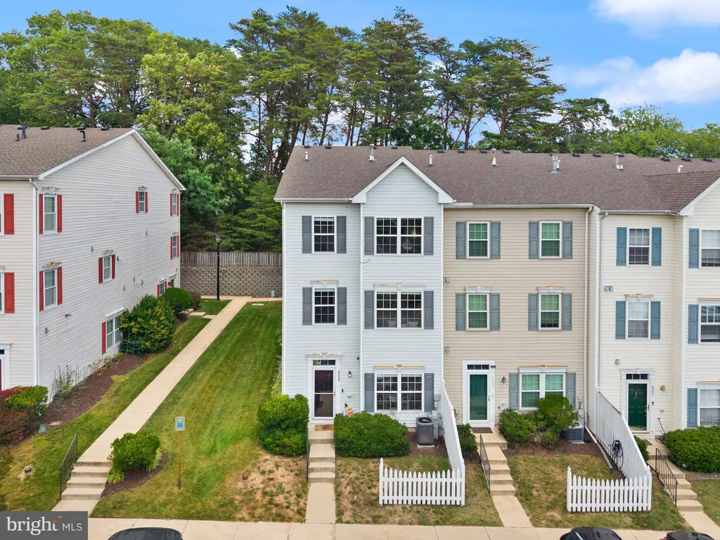 8049 Brookstone Court, Severn, MD 21144