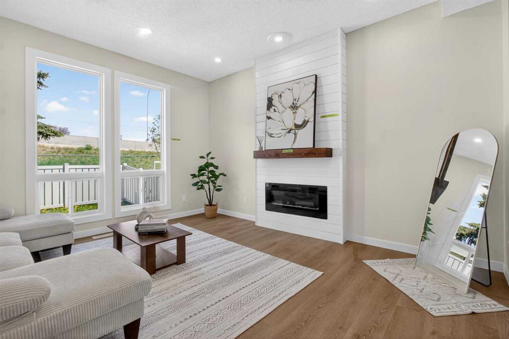 306-5340 17 Avenue SW, Calgary, AB, T3E 6M3