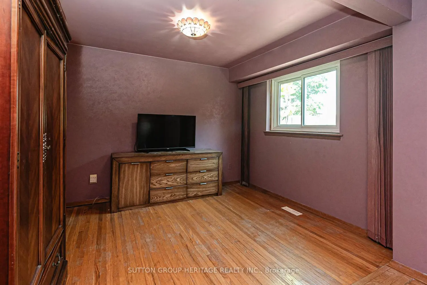 1113 Valley Court photo 3