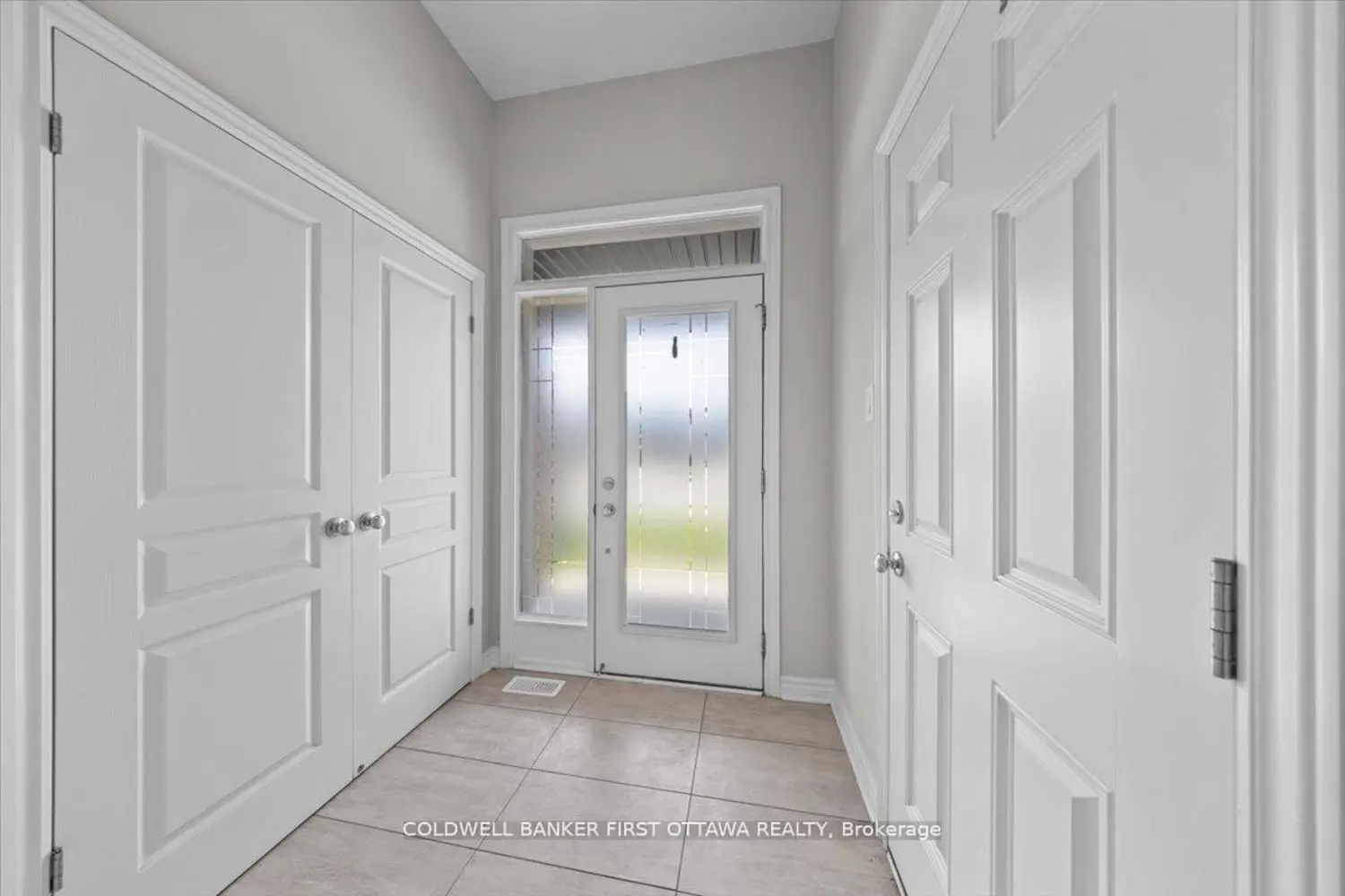 754 Brian Good Avenue photo 2