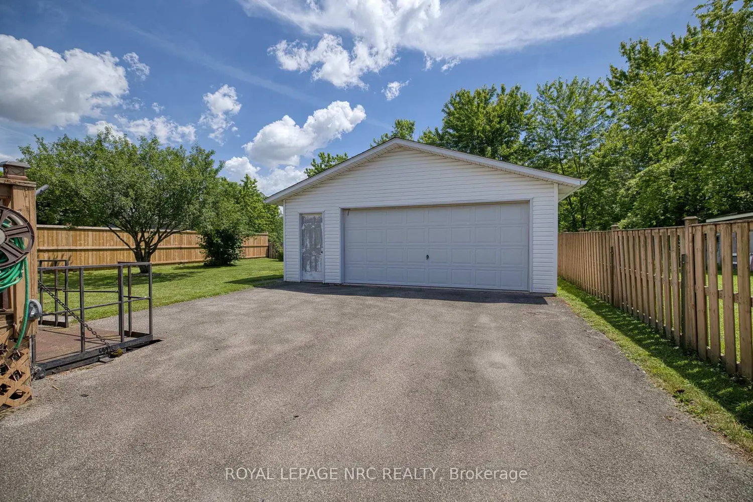 13 Bosnich Avenue photo 5