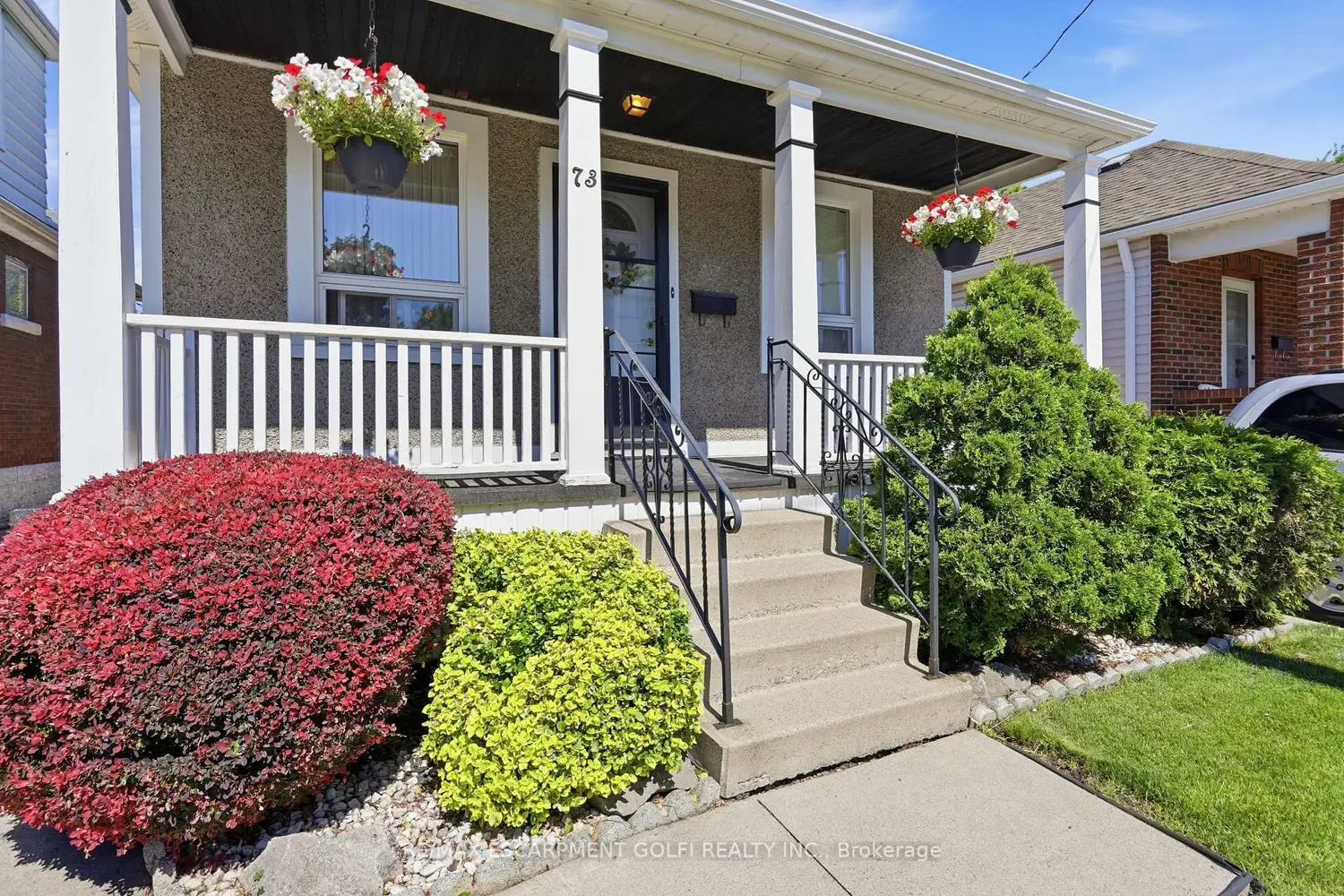 73 Tuxedo Avenue photo 2