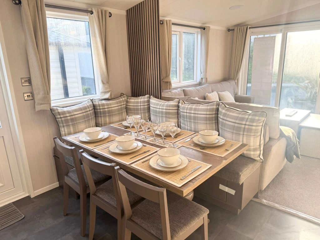 2 bed bungalow for saleSwift Faygate, Waterside Holiday Park, Paignton TQ4