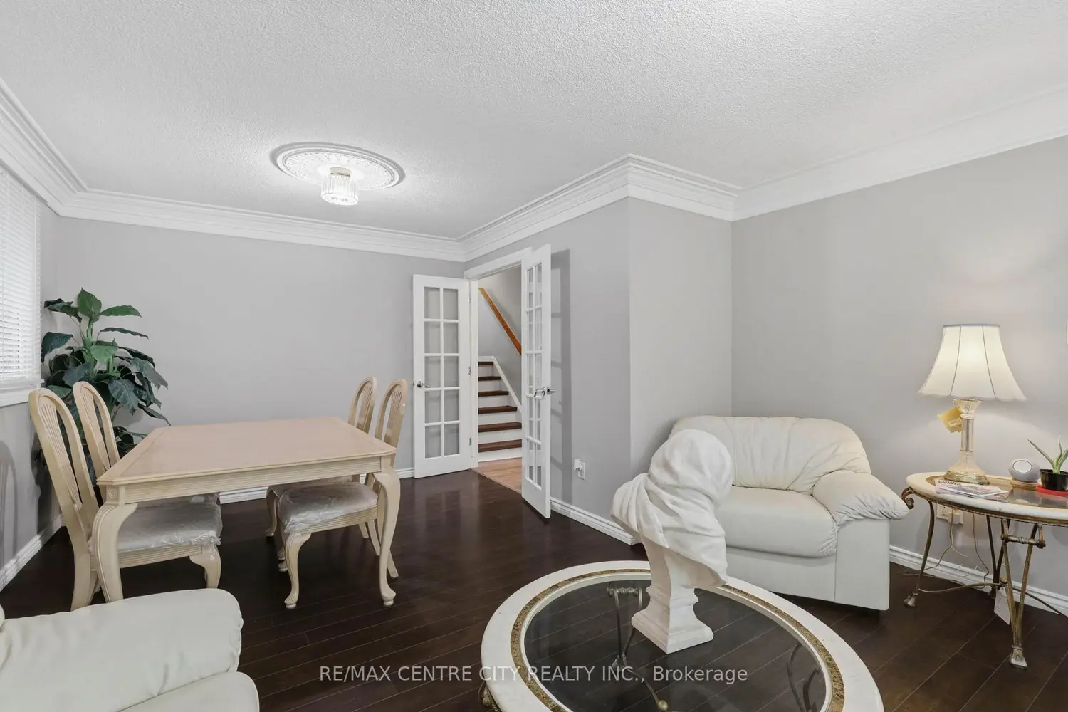 419 Ferndale Avenue photo 2
