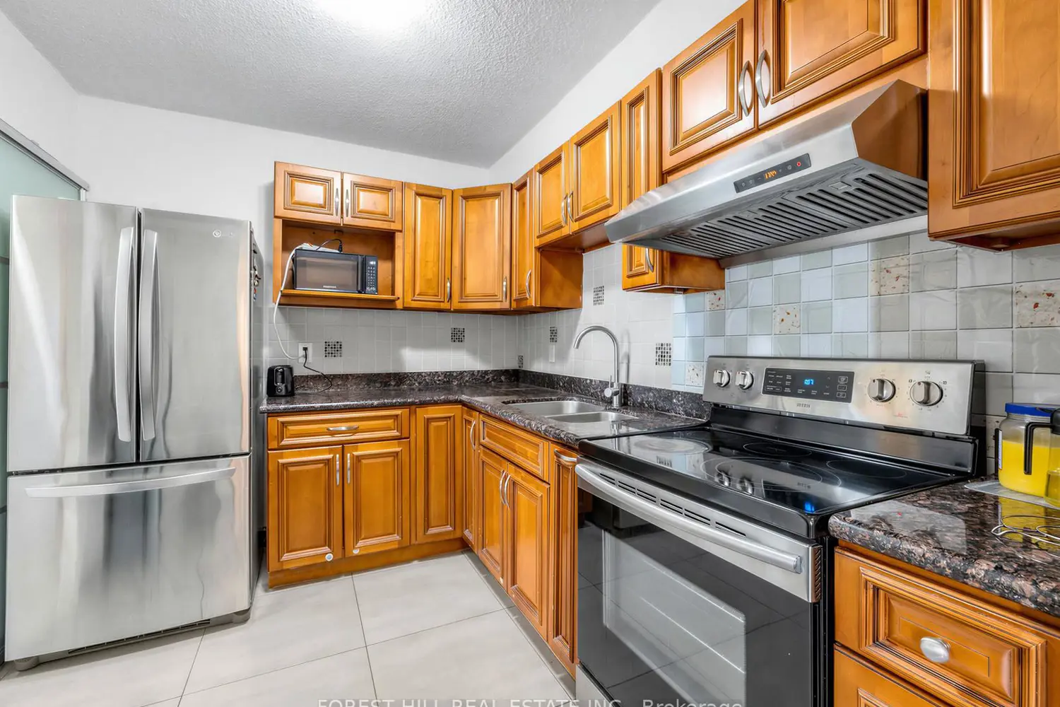 4101 Sheppard Avenue 1104