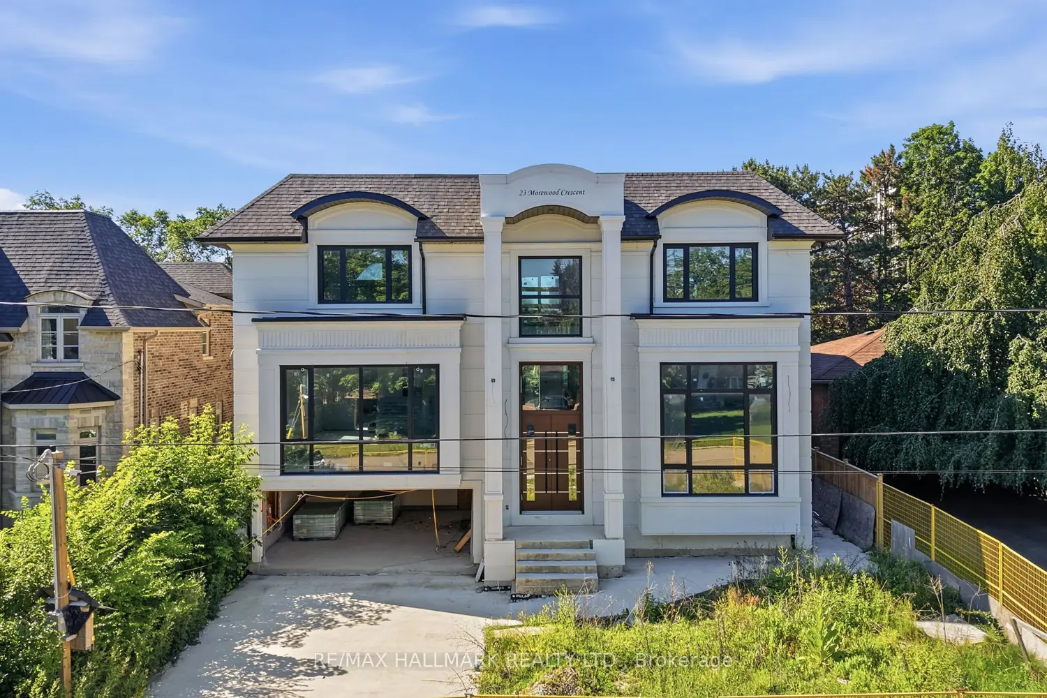 23 Morewood Crescent