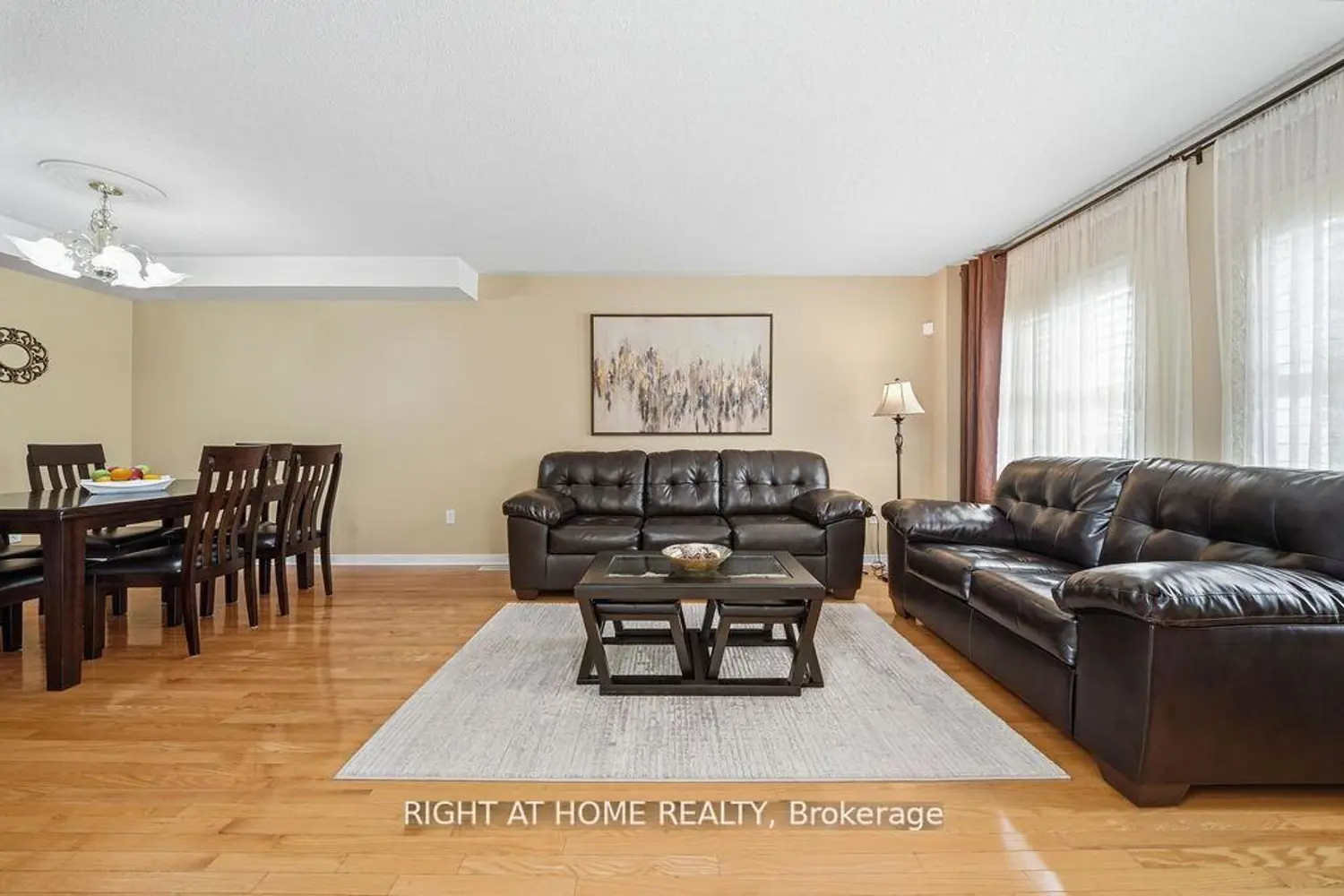 25 Nobbs Drive photo 4
