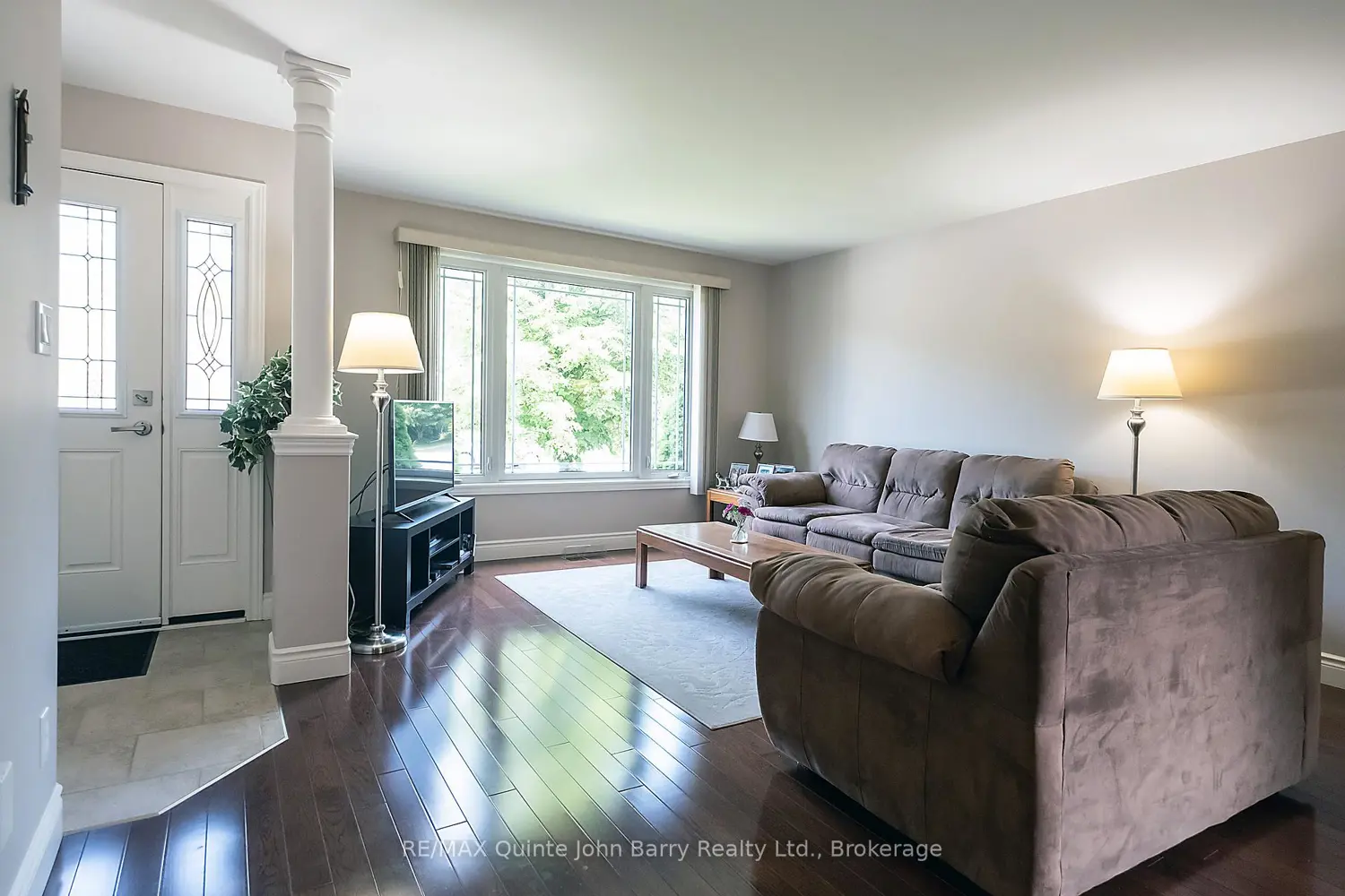 4 Algonquin Avenue photo 3