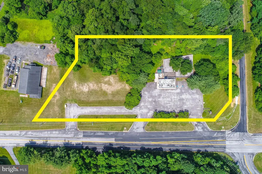 19308 York Road, Parkton, MD 21120