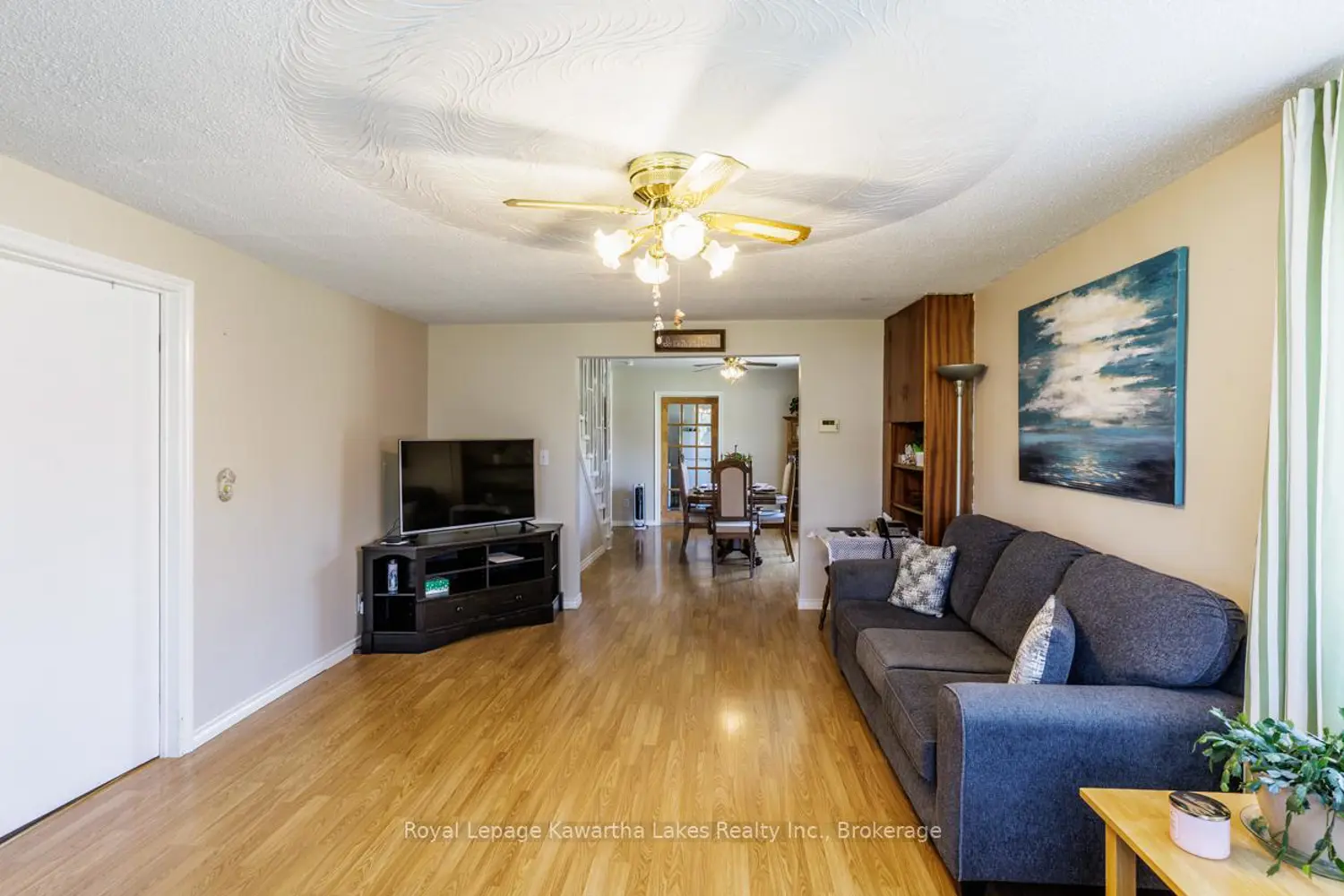 99 Lindsay Street photo 2