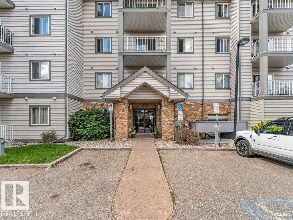 233-3425 19 Street NW, Edmonton, AB, T5T2B5