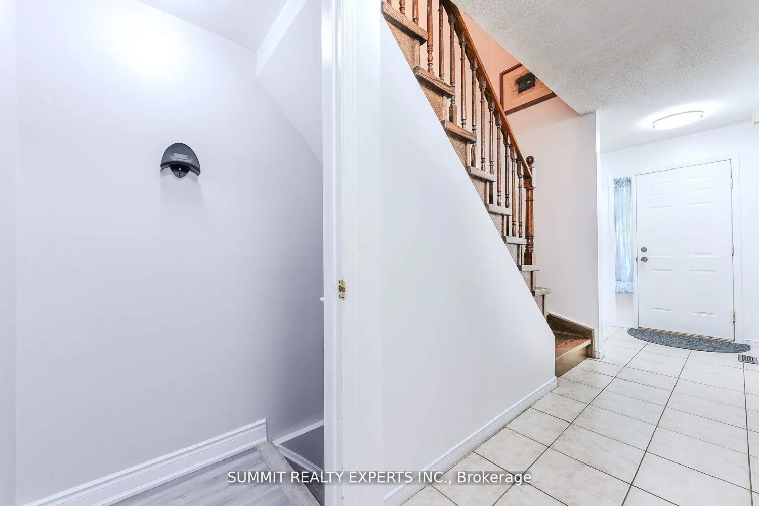 95 Muirland Crescent photo 4