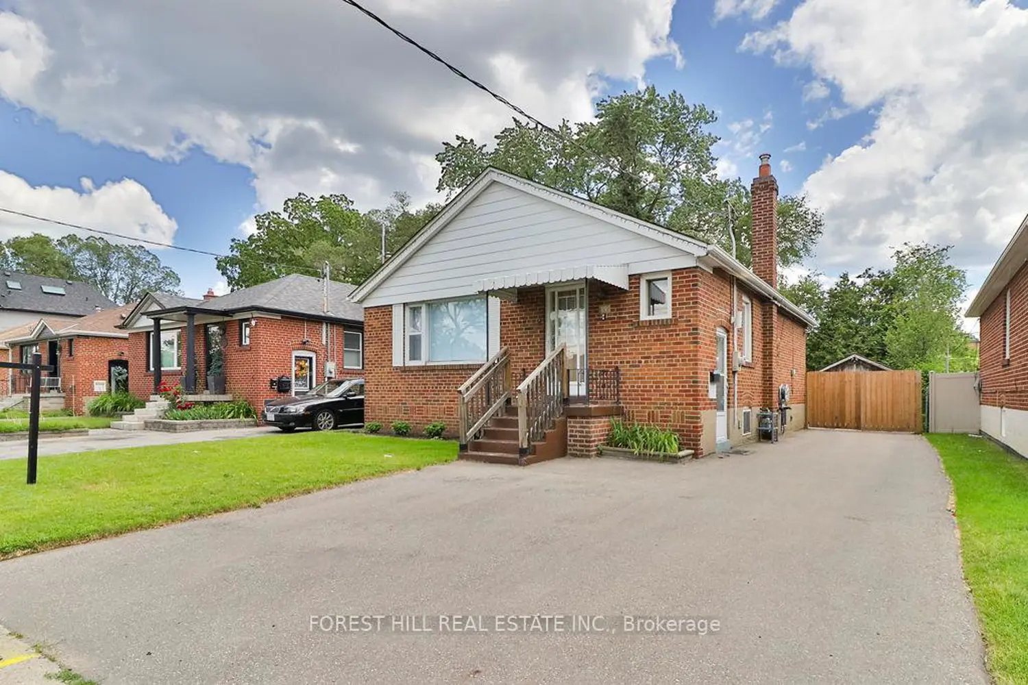 19 Silvercrest Avenue photo 3