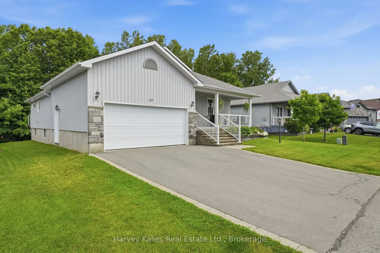 39 Conger Drive photo 2