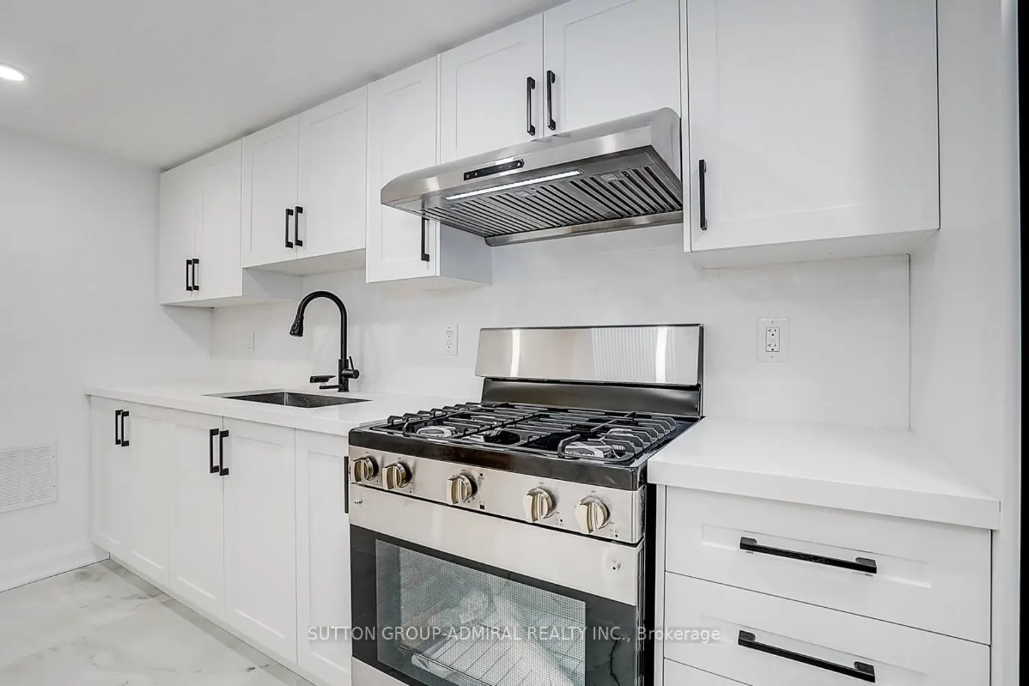 176 Cherrywood Drive photo 4