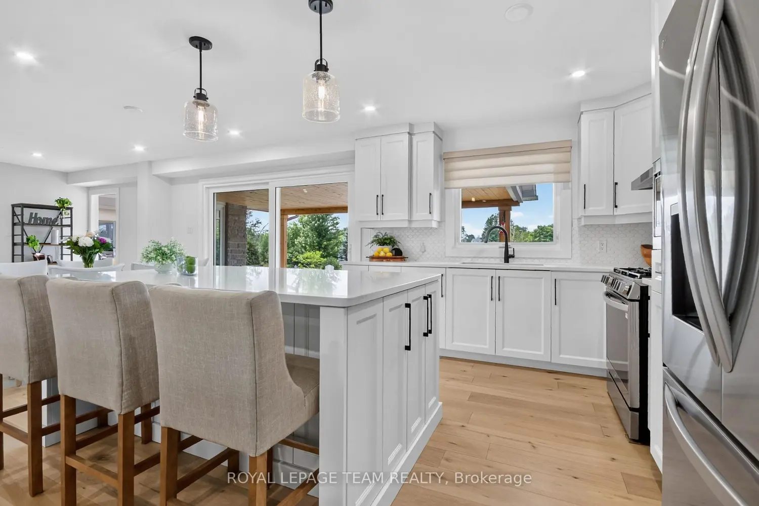 2710 River Road photo 4