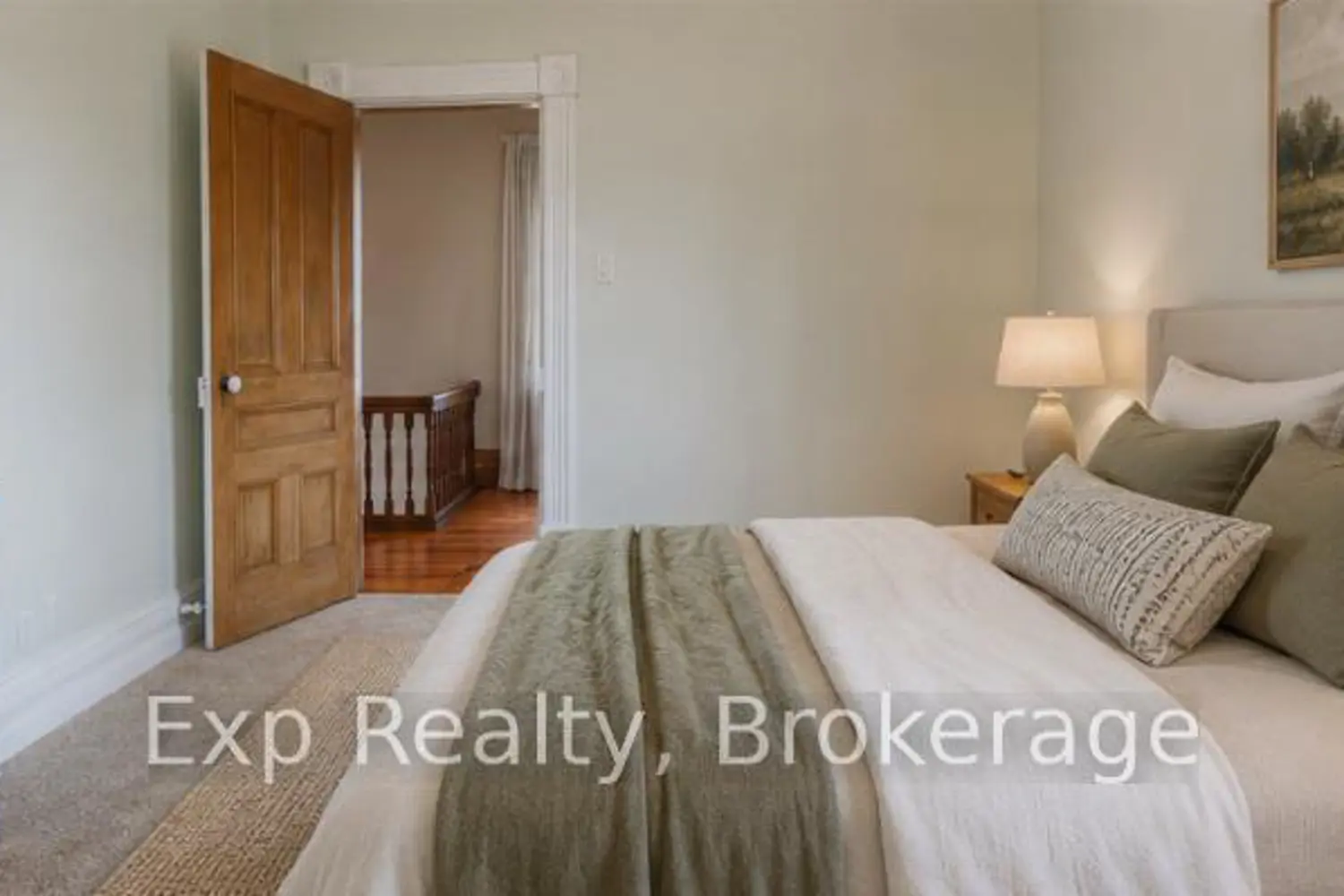 840 Mcgregor Bay Road photo 5