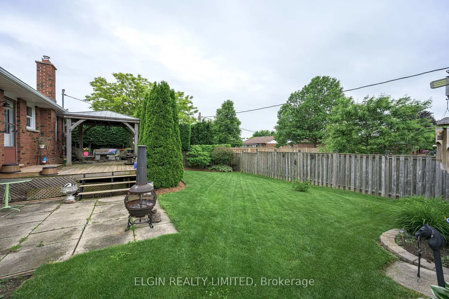 30 Erinlea Drive photo 5
