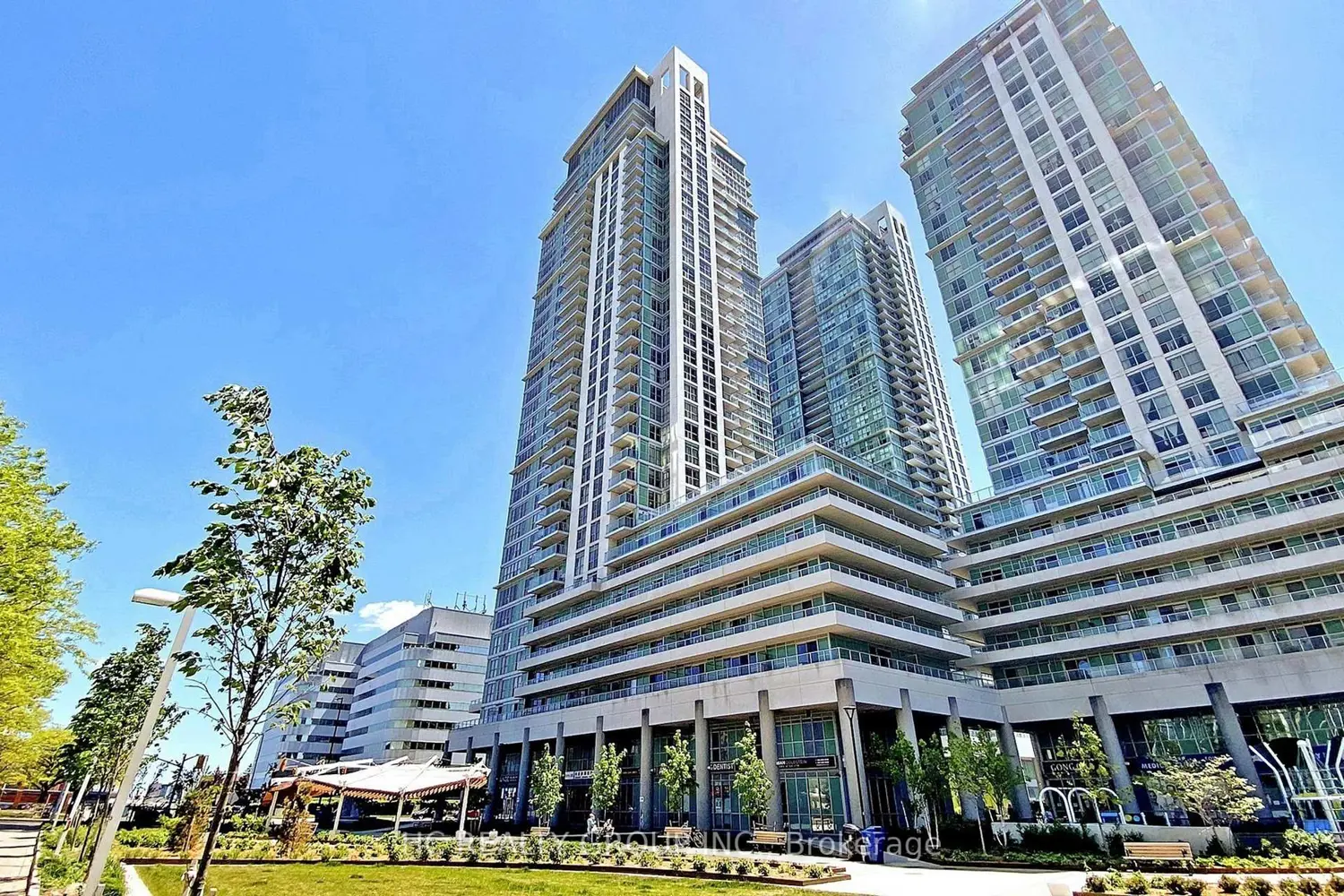 70 Town Centre Court 2108