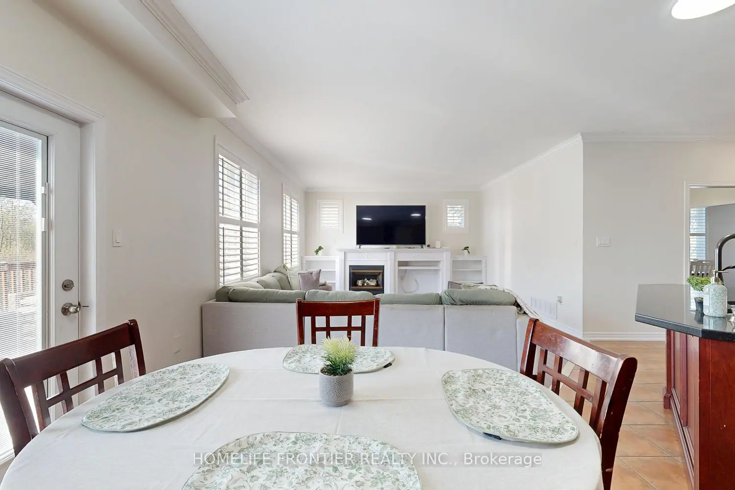 1509 Aldergrove Drive photo 5