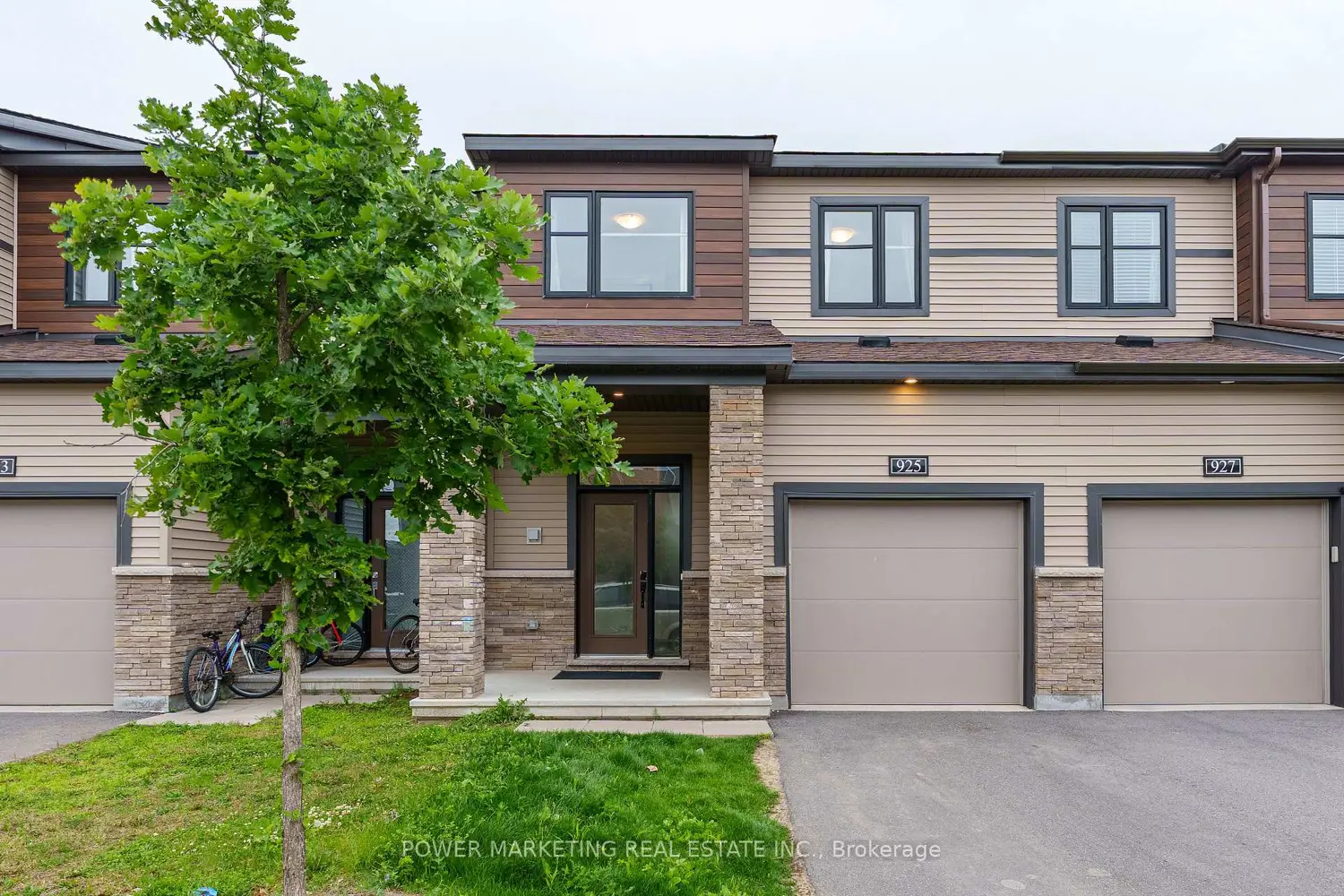925 Athenry Court
