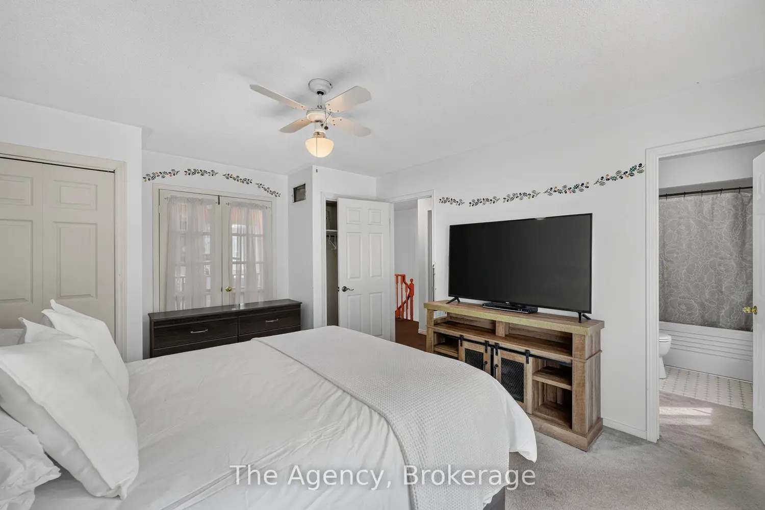 97 Shoreline Drive photo 3