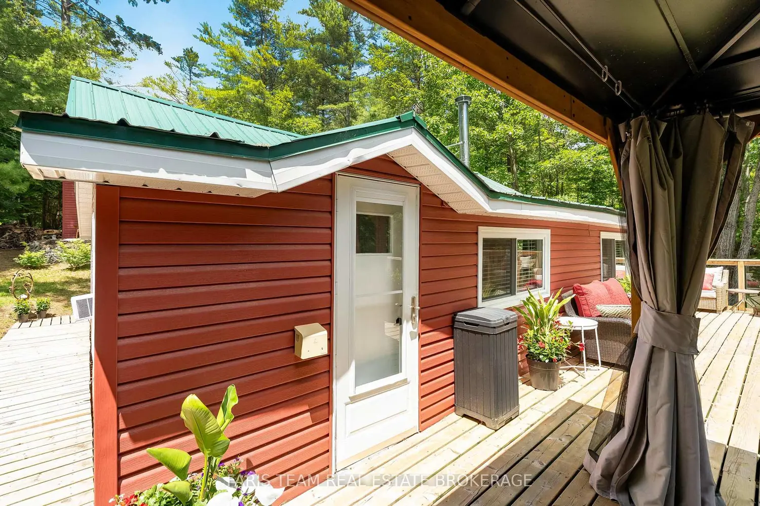 24 Black River Road photo 4