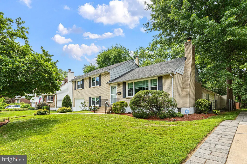 1233 Crestover Road, Wilmington, DE 19803