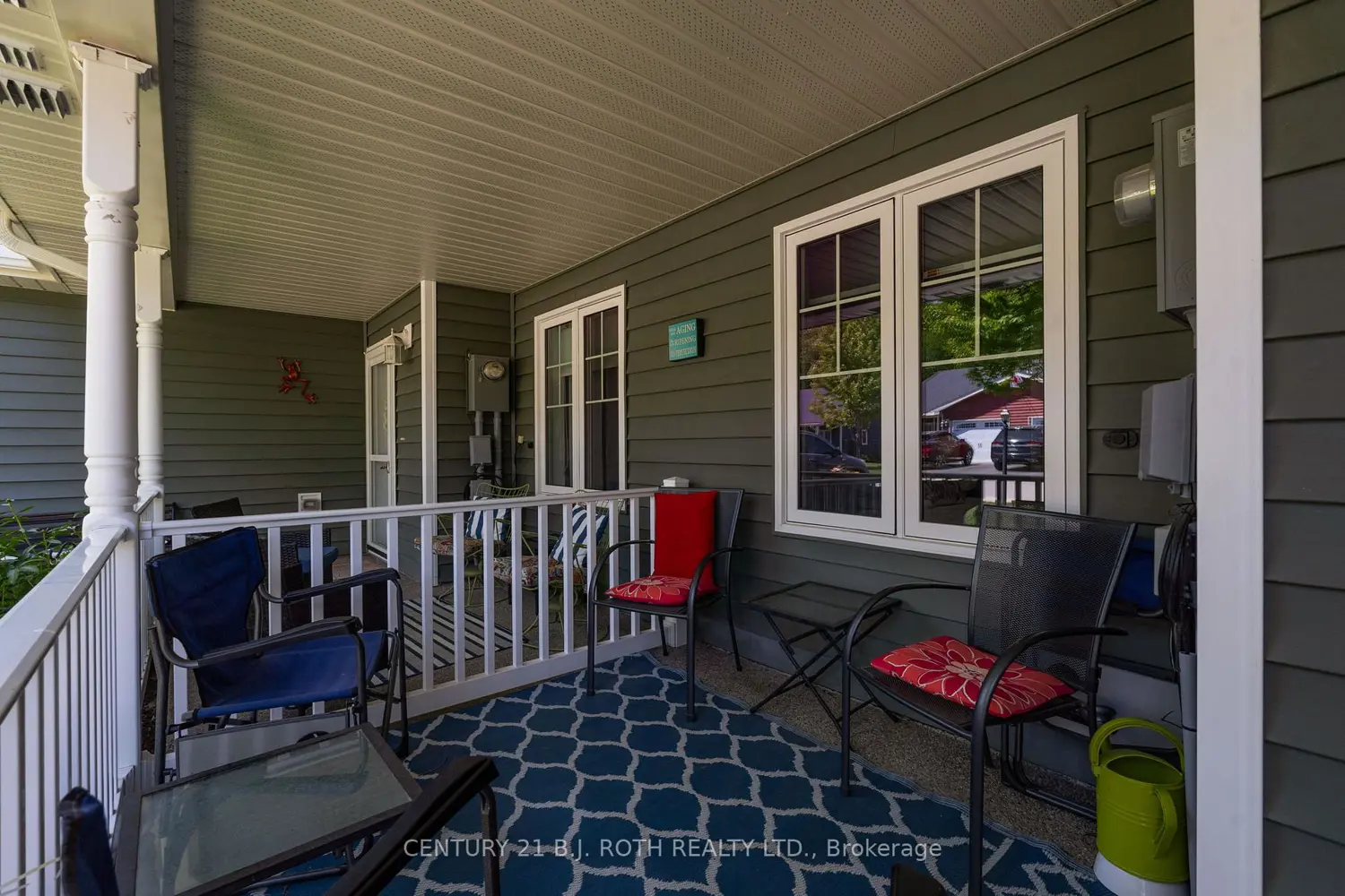 34 Chamberlain Crescent