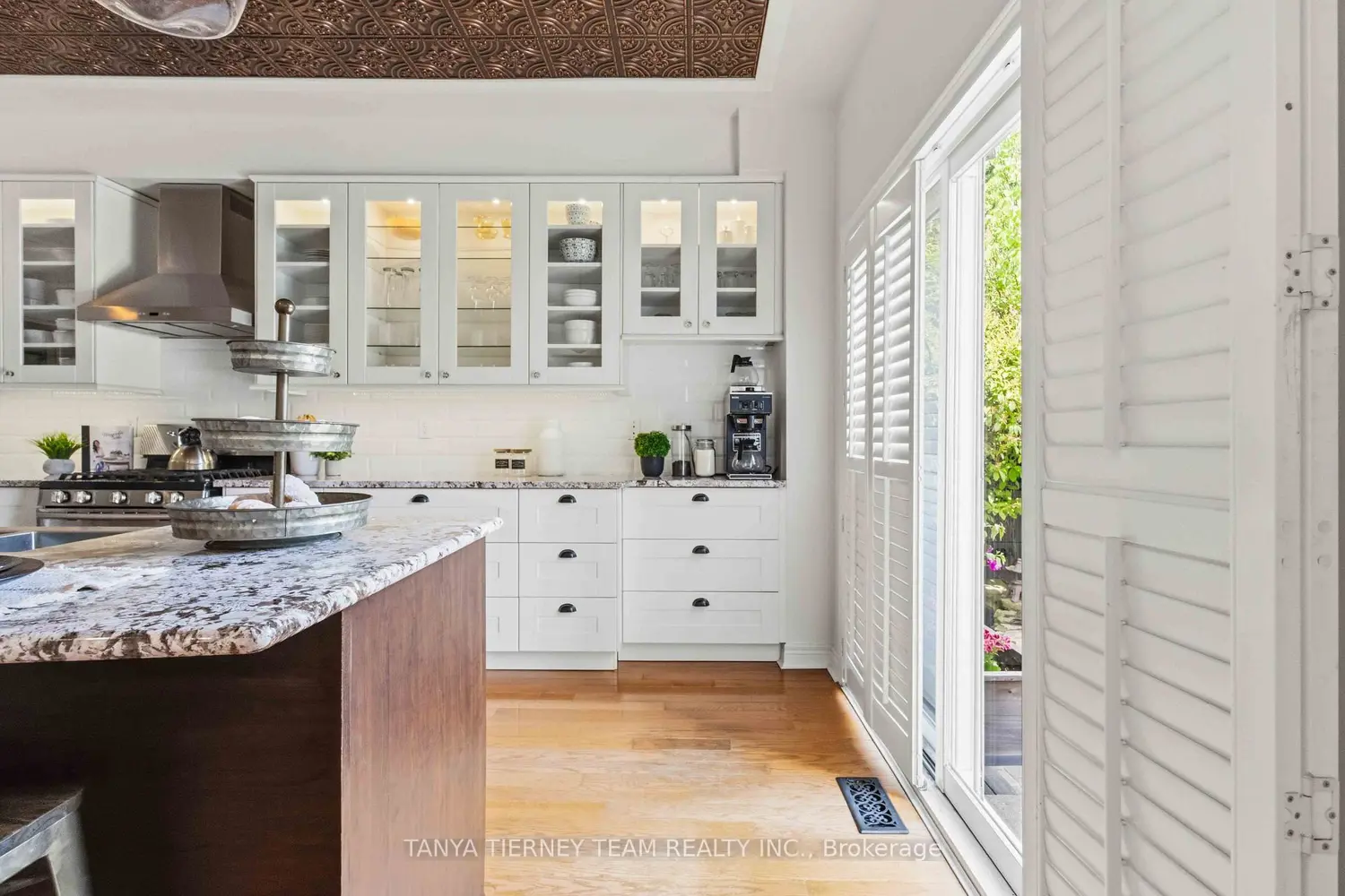 64 Tunney Place photo 5