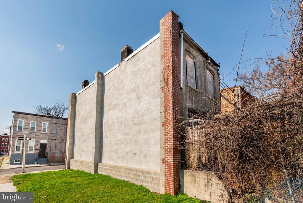 1818 W Fairmount Avenue, Baltimore, MD 21223
