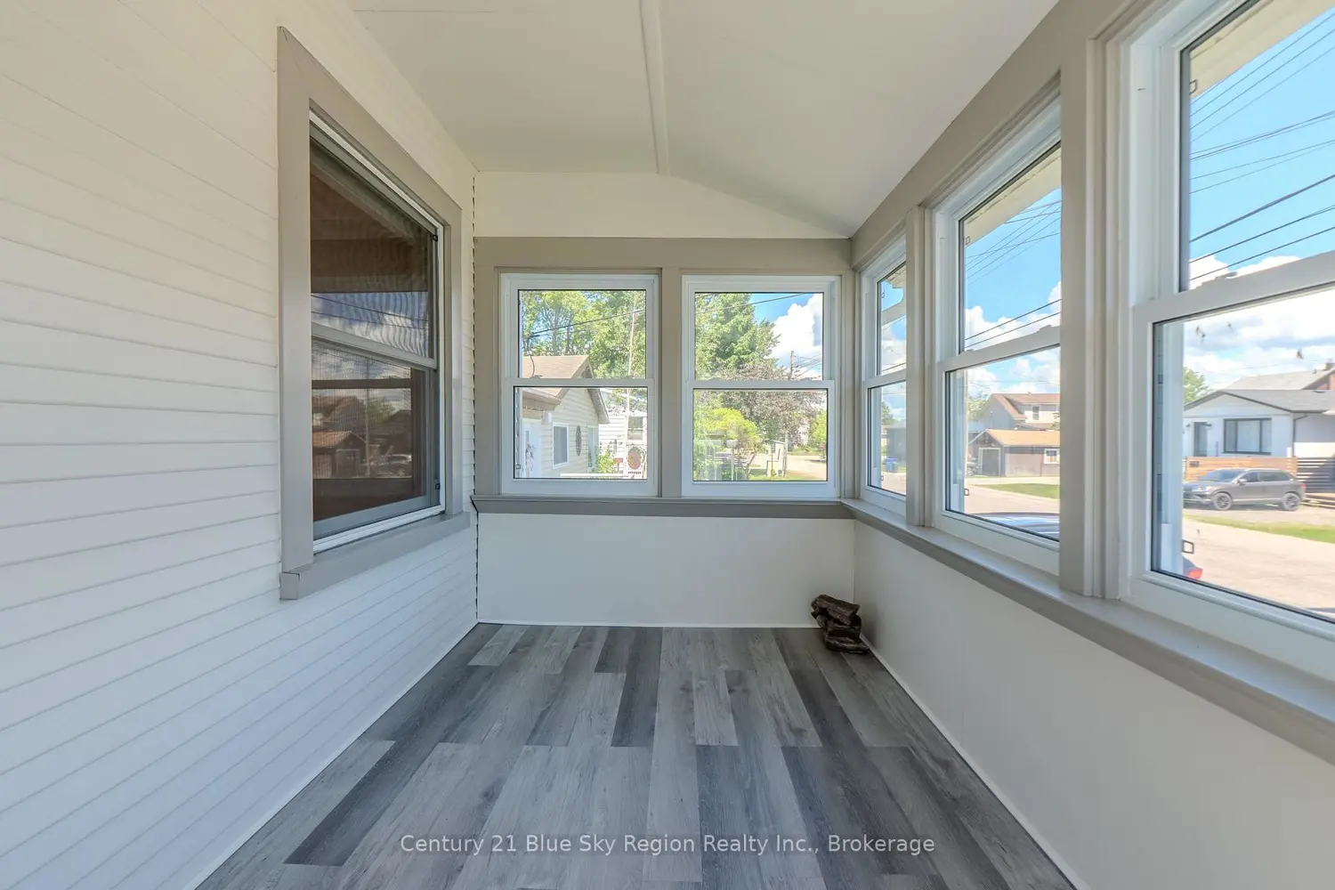 13 Pollard Avenue photo 4