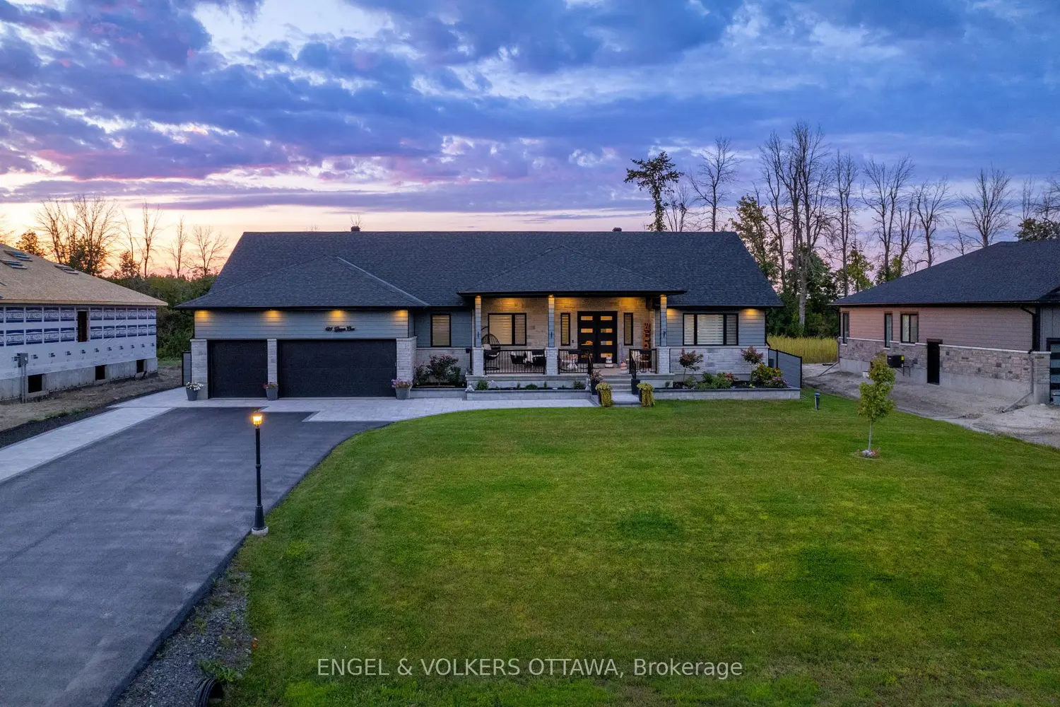 424 Ginger Crescent
