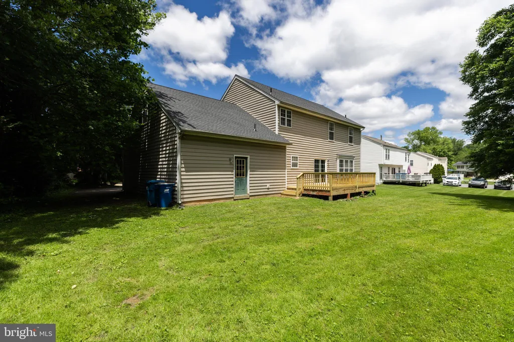 2118 Foulk Road, Wilmington, DE 19810