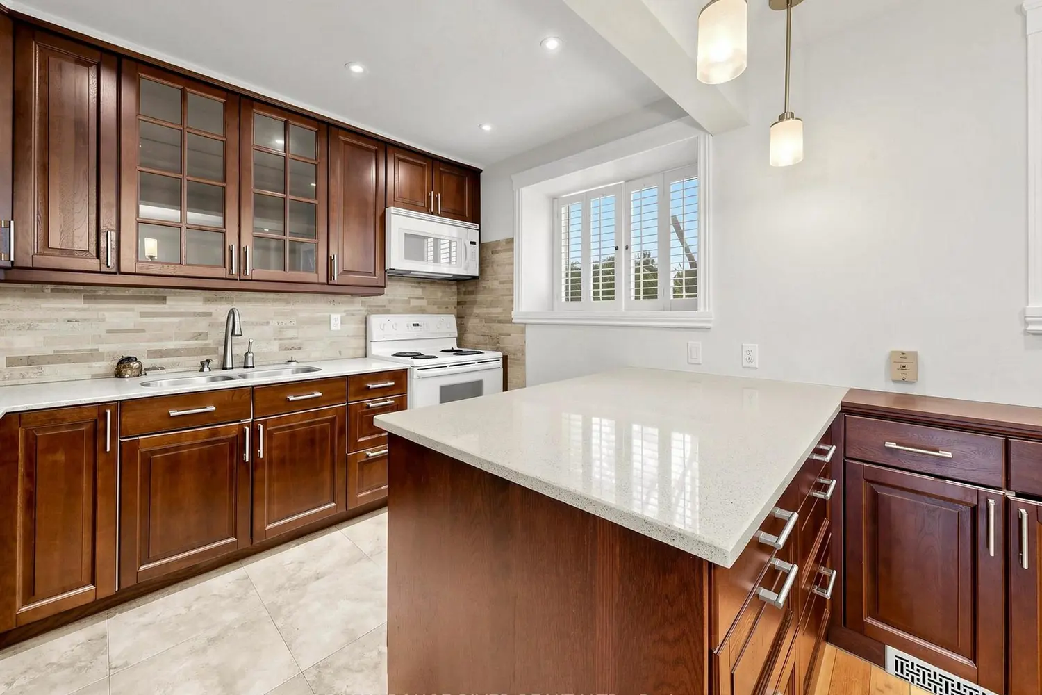 25 Collinsgrove Road 141 photo 2