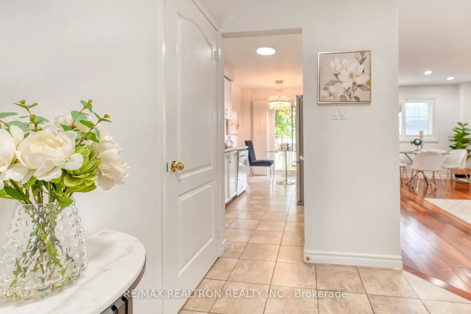 42 Mccullock Crescent photo 2