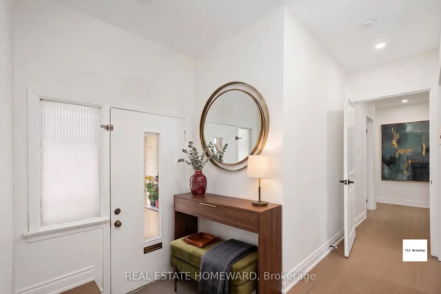 712 Brimley Road photo 2