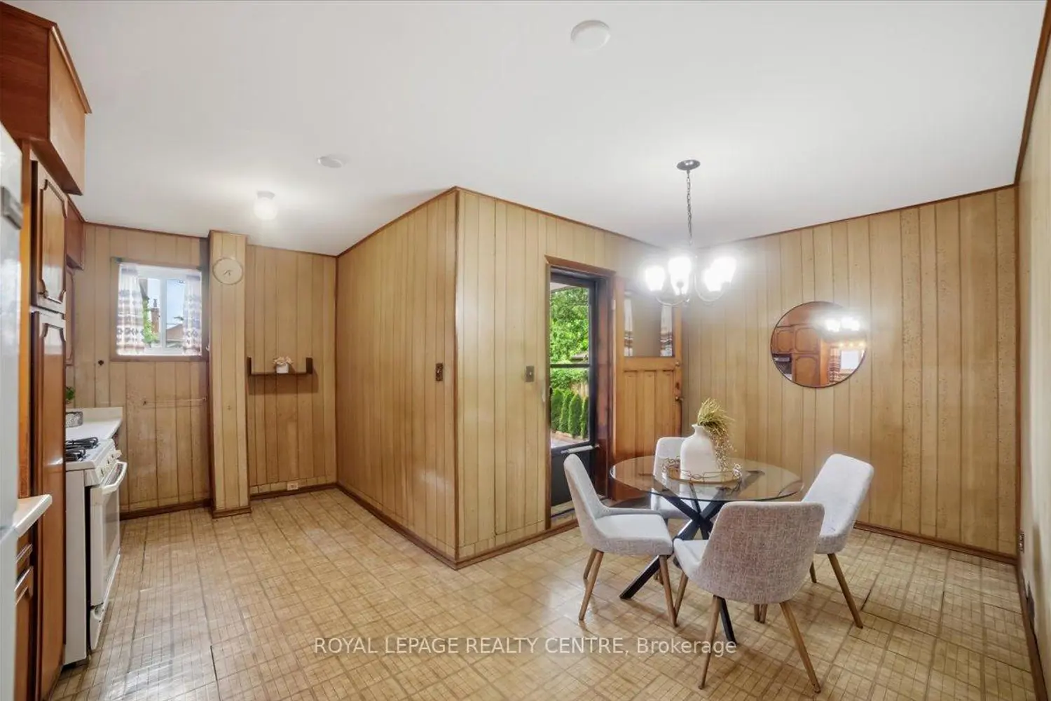 115 Priscilla Avenue photo 3