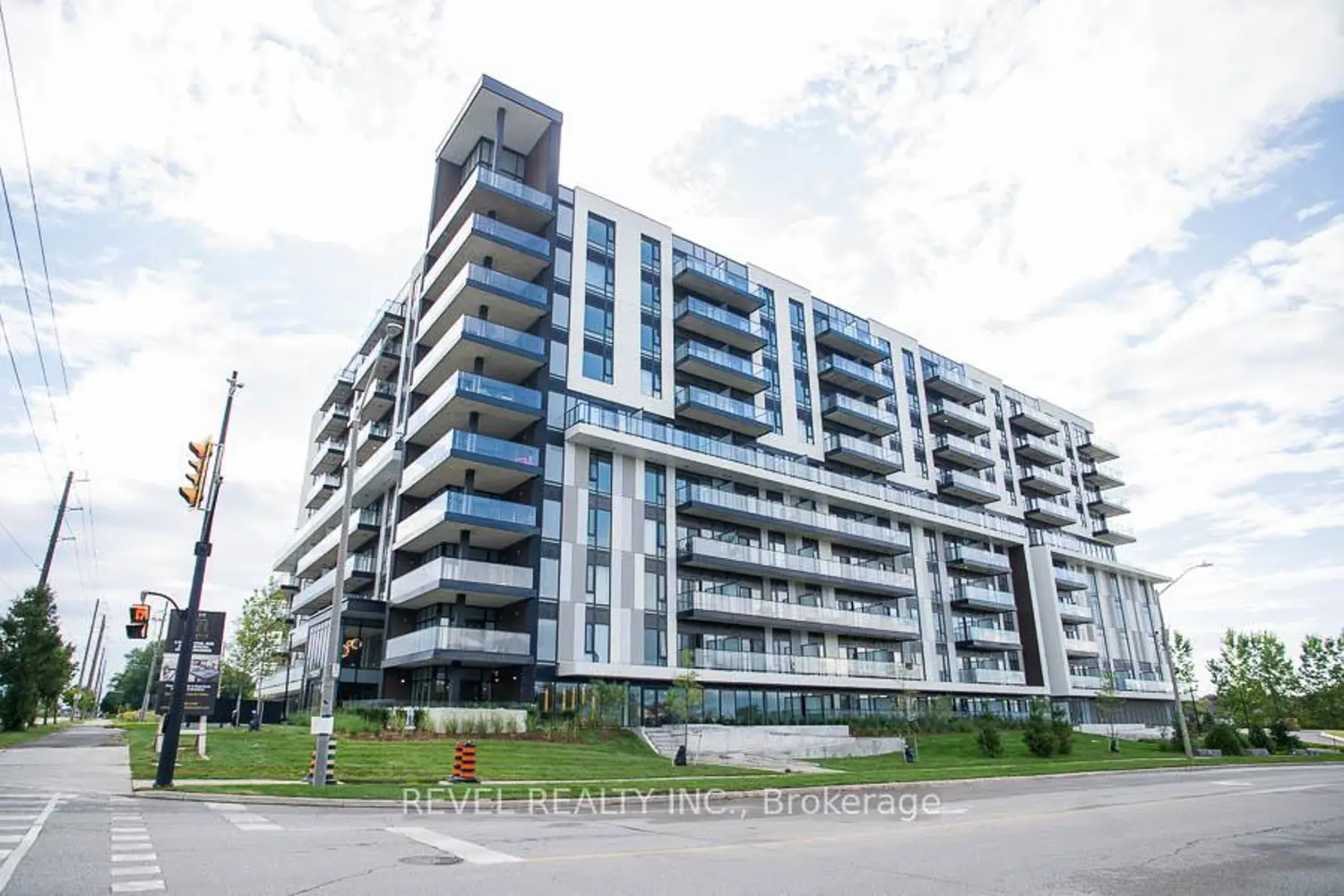 575 Conklin Road 819