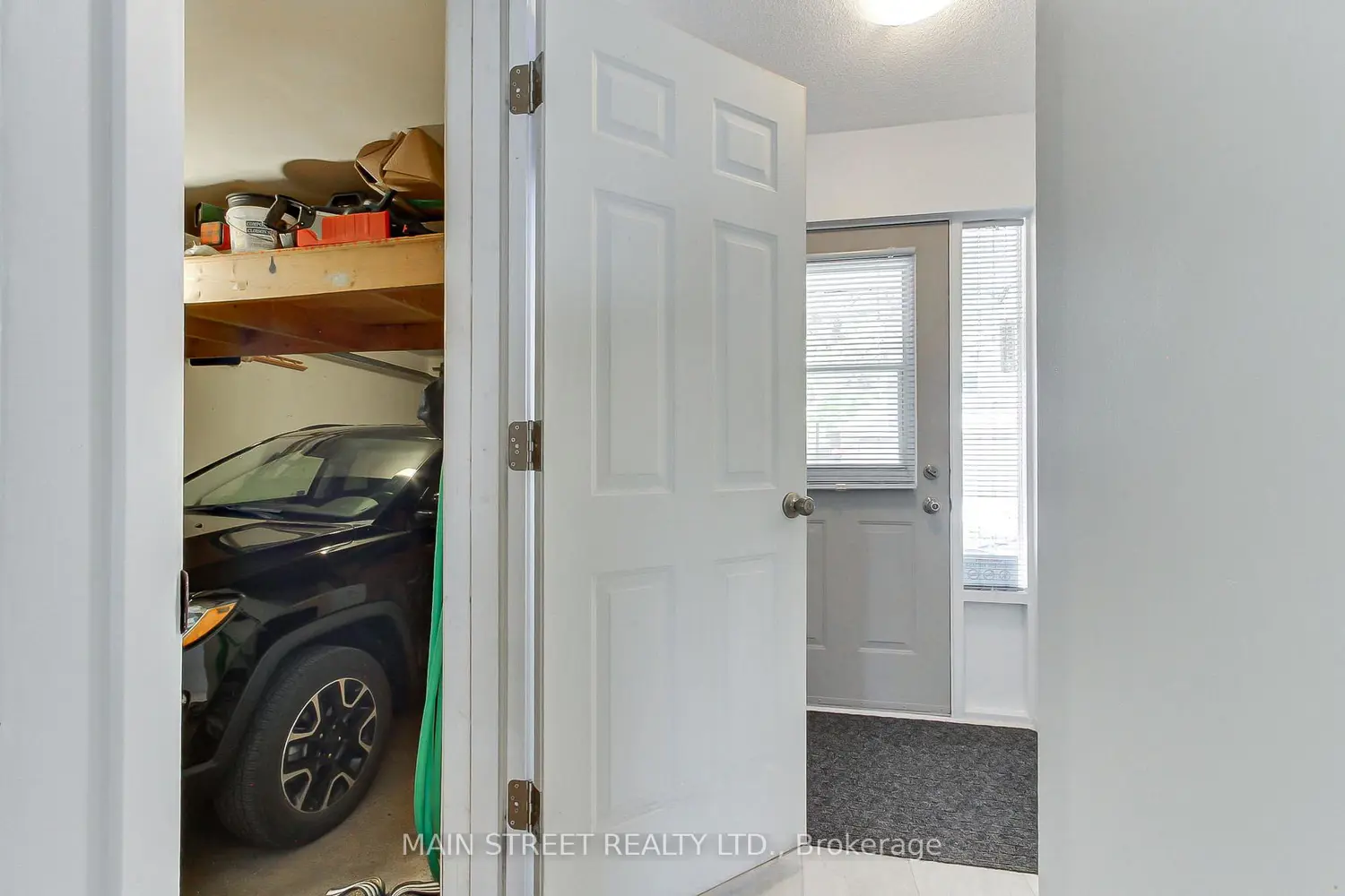 574 Jack Giles Circle photo 5