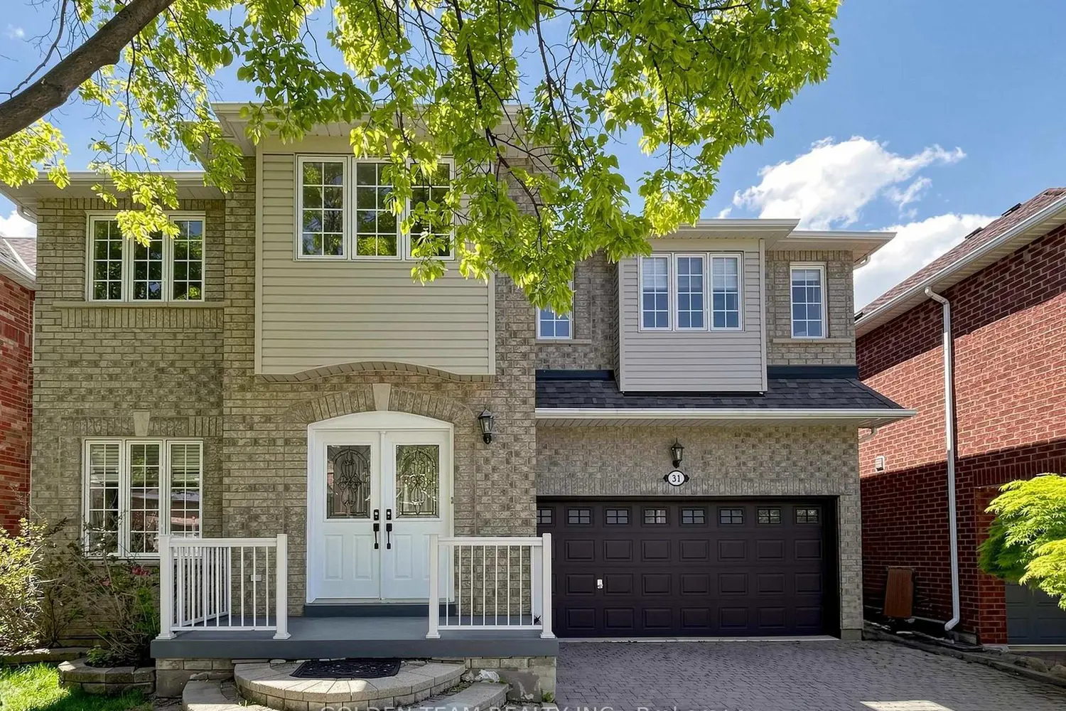 31 Brookhaven Crescent